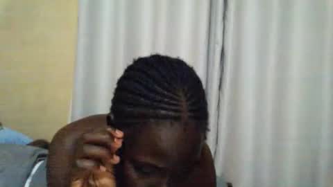 ara bellah online show from October 20, 2025, 9:48 pm