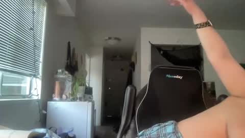 BustyPrincessLeila online show from February 11, 2026, 5:18 pm