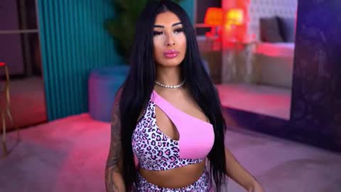 arabellaposh online show from January 7, 2026, 5:54 am