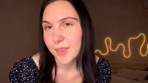 Emi online show from March 4, 2026, 3:51 pm