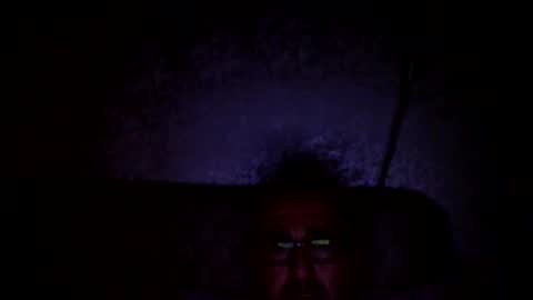 Snapshot of arammiran13 chatting on February 24, 2025, 7:52 pm arammiran13 online show from February 24, 2025, 7:52 pm