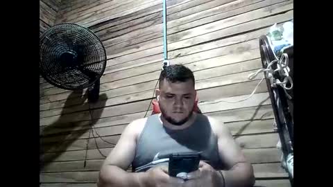 Snapshot of arcanguel_05 chatting on May 17, 2026, 2:31 am arcanguel 05 online show from May 17, 2026, 2:31 am