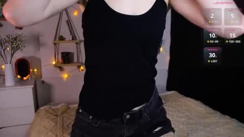 Jenny online show from October 8, 2025, 7:17 am