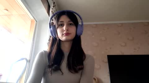 Snapshot of ardellridings chatting on December 3, 2025, 11:08 am Mia online show from December 3, 2025, 11:08 am