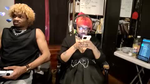 Snapshot of ardentagoni chatting on December 1, 2025, 10:15 pm Lady Agoni and The Ardent online show from December 1, 2025, 10:15 pm