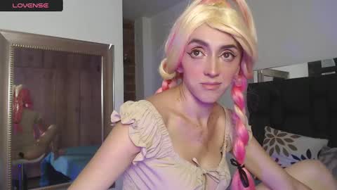 Sharlotte online show from February 13, 2025, 8:13 pm