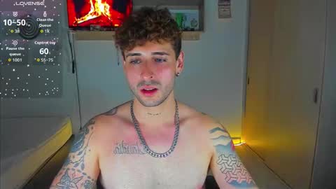 Snapshot of ares_blue chatting on February 11, 2026, 1:43 am ares blue online show from February 11, 2026, 1:43 am