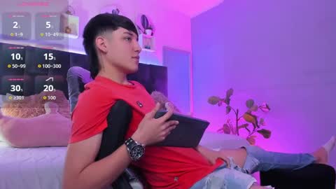 Snapshot of ares_di_martin chatting on September 9, 2025, 1:43 pm Ares online show from September 9, 2025, 1:43 pm