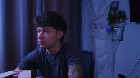 Snapshot of ares_dickson1 chatting on October 10, 2025, 9:14 pm Ares online show from October 10, 2025, 9:14 pm