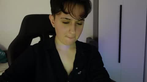 Snapshot of aresnoir chatting on April 25, 2026, 7:00 pm AresNoir online show from April 25, 2026, 7:00 pm