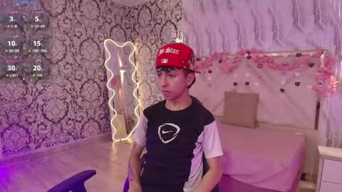 Snapshot of aress_tay chatting on May 25, 2026, 3:23 am aress_tay online show from May 25, 2026, 3:23 am
