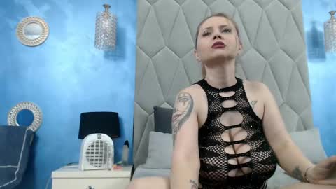 aretialisya online show from February 26, 2025, 8:48 am