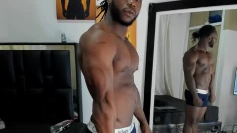 Snapshot of arexblakk chatting on June 3, 2026, 8:25 pm AREXXBLAKK online show from June 3, 2026, 8:25 pm