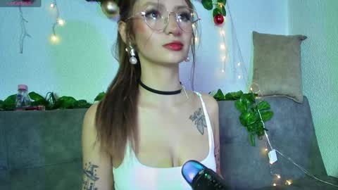 Snapshot of ari_kat666 chatting on December 29, 2024, 3:11 am ari online show from December 29, 2024, 3:11 am