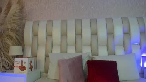 ari_lynn_ online show from March 31, 2026, 3:19 am