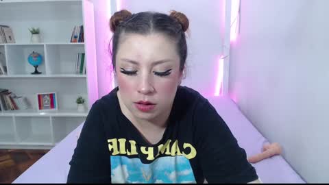    online show from January 1, 2025, 3:13 am