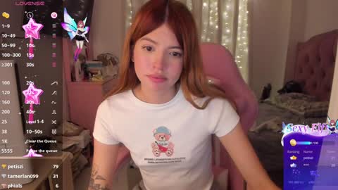 Snapshot of ari_sweet1 chatting on February 8, 2025, 6:43 am Ari online show from February 8, 2025, 6:43 am