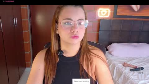 Aria online show from May 3, 2026, 3:01 am