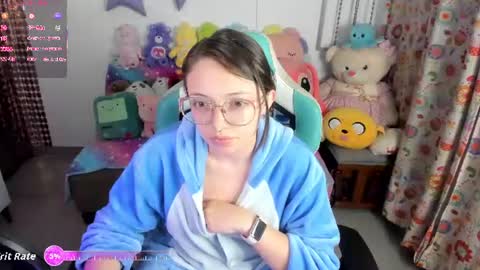 Snapshot of aria_alaia chatting on August 1, 2026, 2:44 am Linda online show from August 1, 2026, 2:44 am