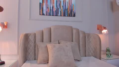 Snapshot of aria_greco chatting on December 5, 2024, 2:53 am Aria online show from December 5, 2024, 2:53 am