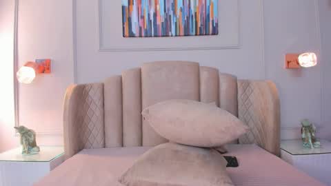 Snapshot of aria_greco chatting on December 11, 2024, 3:24 am Aria online show from December 11, 2024, 3:24 am