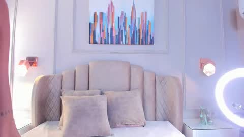 Snapshot of aria_greco chatting on December 22, 2024, 2:49 am Aria online show from December 22, 2024, 2:49 am