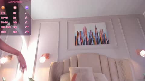 Snapshot of aria_greco chatting on December 24, 2024, 6:11 am Aria online show from December 24, 2024, 6:11 am