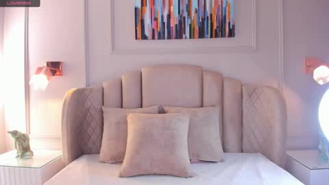 Snapshot of aria_greco chatting on January 4, 2025, 2:25 am Aria online show from January 4, 2025, 2:25 am