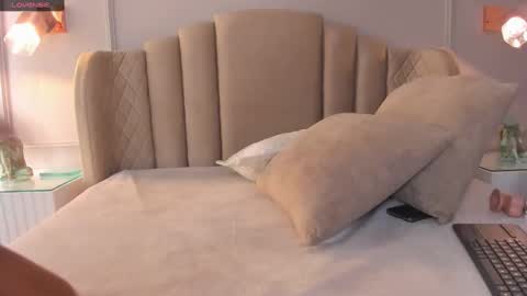 Snapshot of aria_greco chatting on January 9, 2025, 8:45 am Aria online show from January 9, 2025, 8:45 am