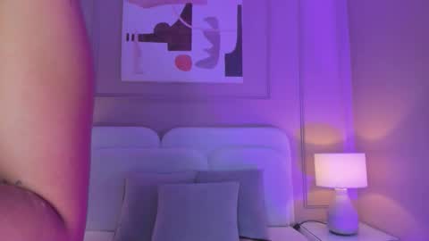 Snapshot of aria_greco chatting on September 16, 2025, 3:40 am Aria online show from September 16, 2025, 3:40 am