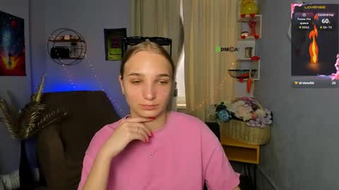 Snapshot of aria_voss_ chatting on May 26, 2026, 5:58 am aria_voss_ online show from May 26, 2026, 5:58 am