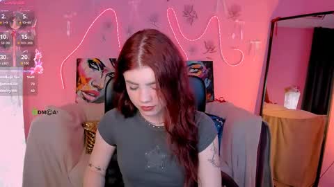 Snapshot of aria_voss_ chatting on May 30, 2026, 7:11 pm aria_voss_ online show from May 30, 2026, 7:11 pm