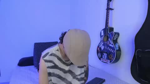 Snapshot of aria_x_orien chatting on February 23, 2026, 2:47 pm Aria and Orien online show from February 23, 2026, 2:47 pm