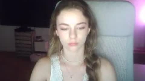 AriaCreazy online show from June 9, 2026, 8:20 pm