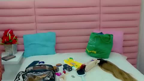 ARIADNA online show from May 17, 2026, 3:37 am
