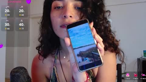 ariagal online show from February 19, 2026, 6:15 pm