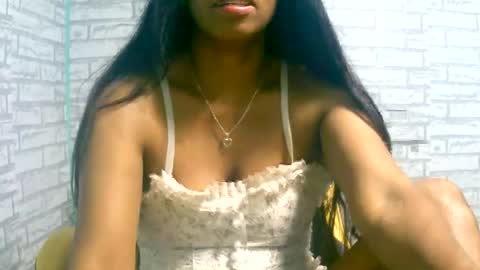 Snapshot of ariah13 chatting on June 29, 2026, 4:41 am ariah13 online show from June 29, 2026, 4:41 am