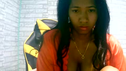 Snapshot of ariah13 chatting on July 5, 2026, 2:18 am ariah13 online show from July 5, 2026, 2:18 am
