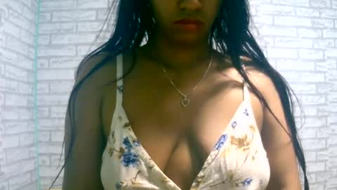 Snapshot of ariah13 chatting on July 9, 2026, 1:53 am ariah13 online show from July 9, 2026, 1:53 am