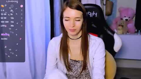 Ari online show from September 28, 2025, 5:46 am