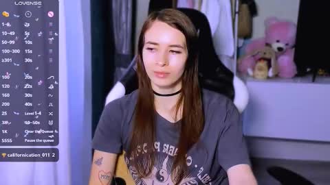 Ari online show from October 7, 2025, 6:21 am