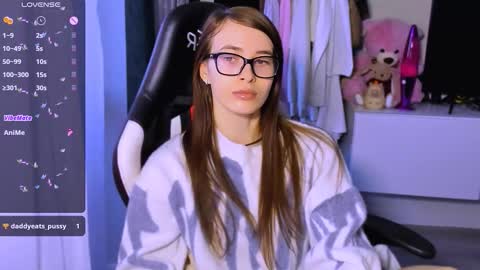 Ari online show from October 16, 2025, 6:03 am