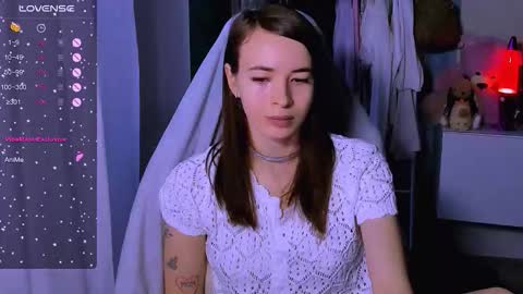 Ari online show from November 10, 2025, 6:45 am