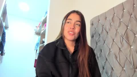 Snapshot of ariamontgomeryyy chatting on December 30, 2024, 4:09 am Aria Montgomery online show from December 30, 2024, 4:09 am