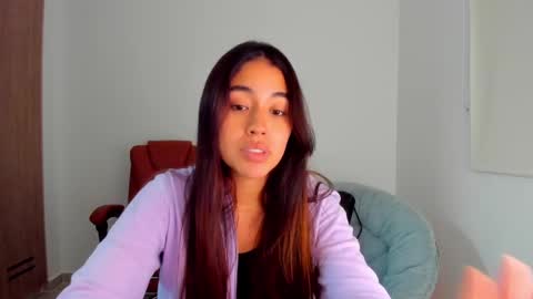 Snapshot of ariamontgomeryyy chatting on March 11, 2025, 12:33 am Aria Montgomery online show from March 11, 2025, 12:33 am