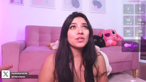 Snapshot of ariana_bae_ chatting on January 14, 2025, 3:01 am online show from January 14, 2025, 3:01 am