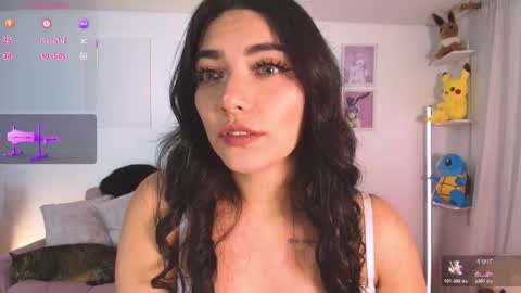 Snapshot of ariana_bae_ chatting on December 23, 2025, 12:30 am online show from December 23, 2025, 12:30 am