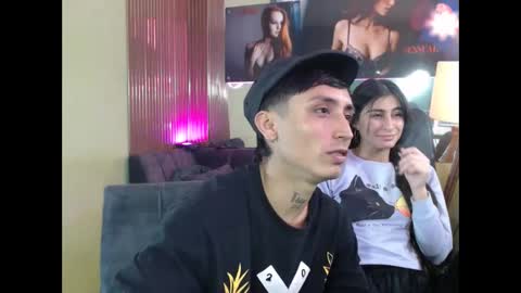 ARIANA CLUB online show from April 17, 2026, 8:01 pm