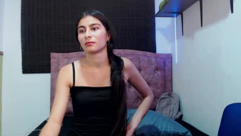 ARIANA CLUB online show from April 21, 2026, 2:51 am