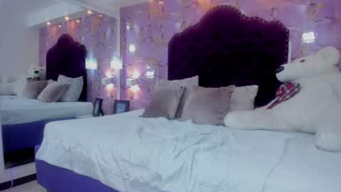 Snapshot of ariana_dak chatting on July 31, 2026, 8:25 am AitanaDak online show from July 31, 2026, 8:25 am
